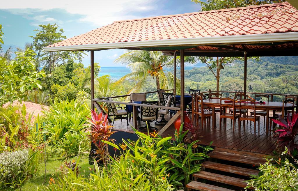 Lagunavista Villas Carate Buitenkant foto
